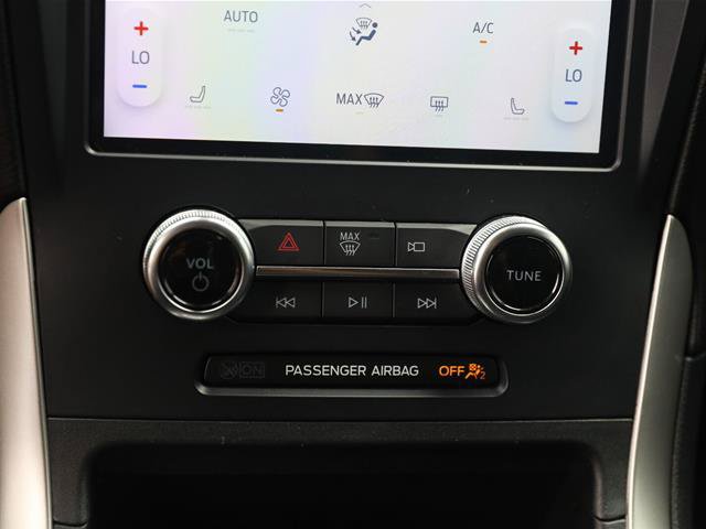 Certified 2024 Ford Edge SEL AWD/4WD image 39