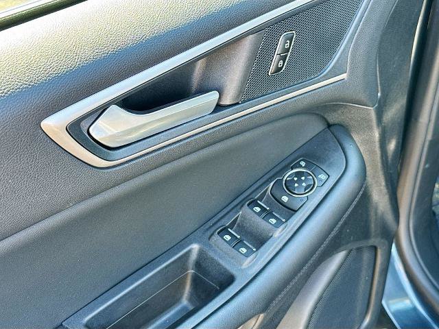 Certified 2023 Ford Edge SEL w/ Convenience Package AWD/4WD image 15