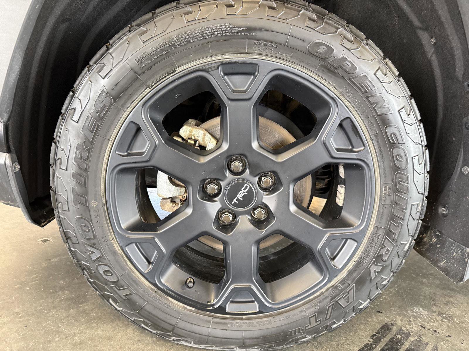 Used 2020 Toyota RAV4 TRD Off-Road w/ TRD Off-Road Weather Package AWD/4WD image 10