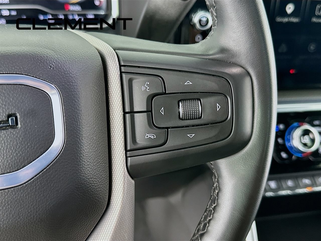 Used 2024 GMC Sierra 2500 Denali AWD/4WD image 17