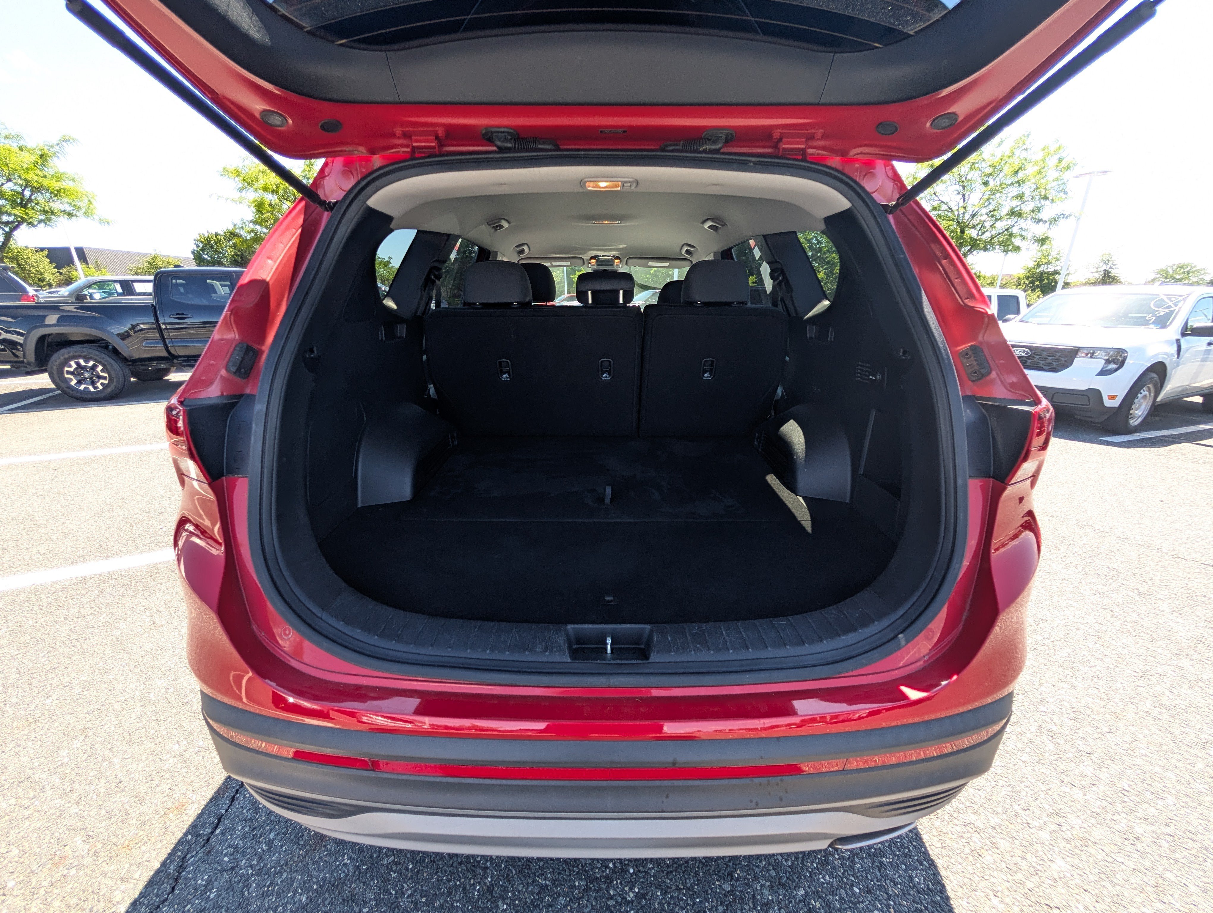 Used 2022 Hyundai Santa Fe SE AWD/4WD image 12