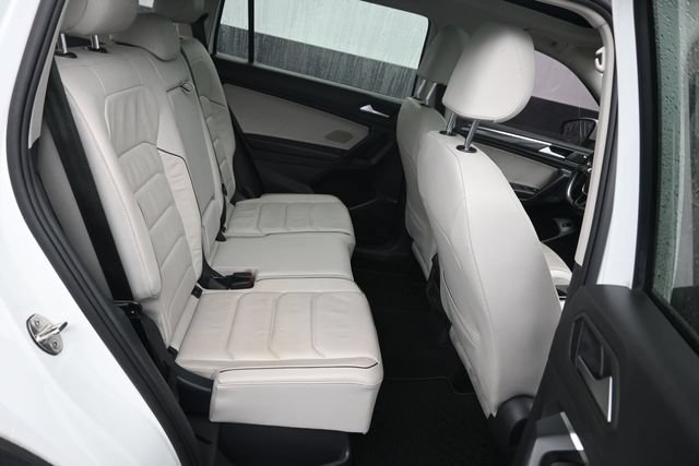 Used 2019 Volkswagen Tiguan SEL Premium AWD/4WD image 8