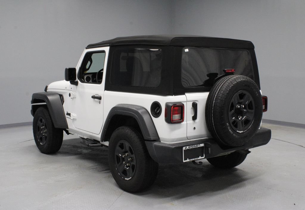 Used 2024 Jeep Wrangler Sport AWD/4WD image 8