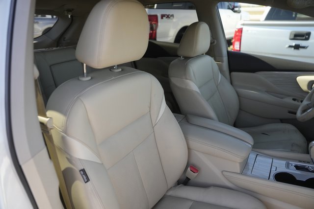 Used 2017 Nissan Murano Platinum w/ Platinum Technology Package image 20