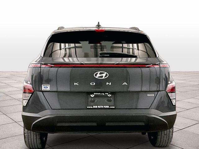 Used 2024 Hyundai Kona SEL w/ Convenience Package AWD/4WD image 4