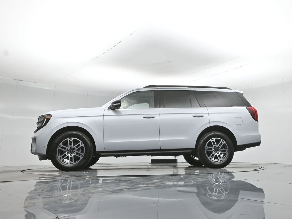 Certified 2025 Ford Expedition Active RWD image 53
