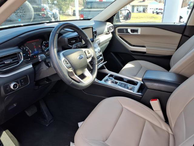 Certified 2023 Ford Explorer XLT w/ Equipment Group 202A image 19
