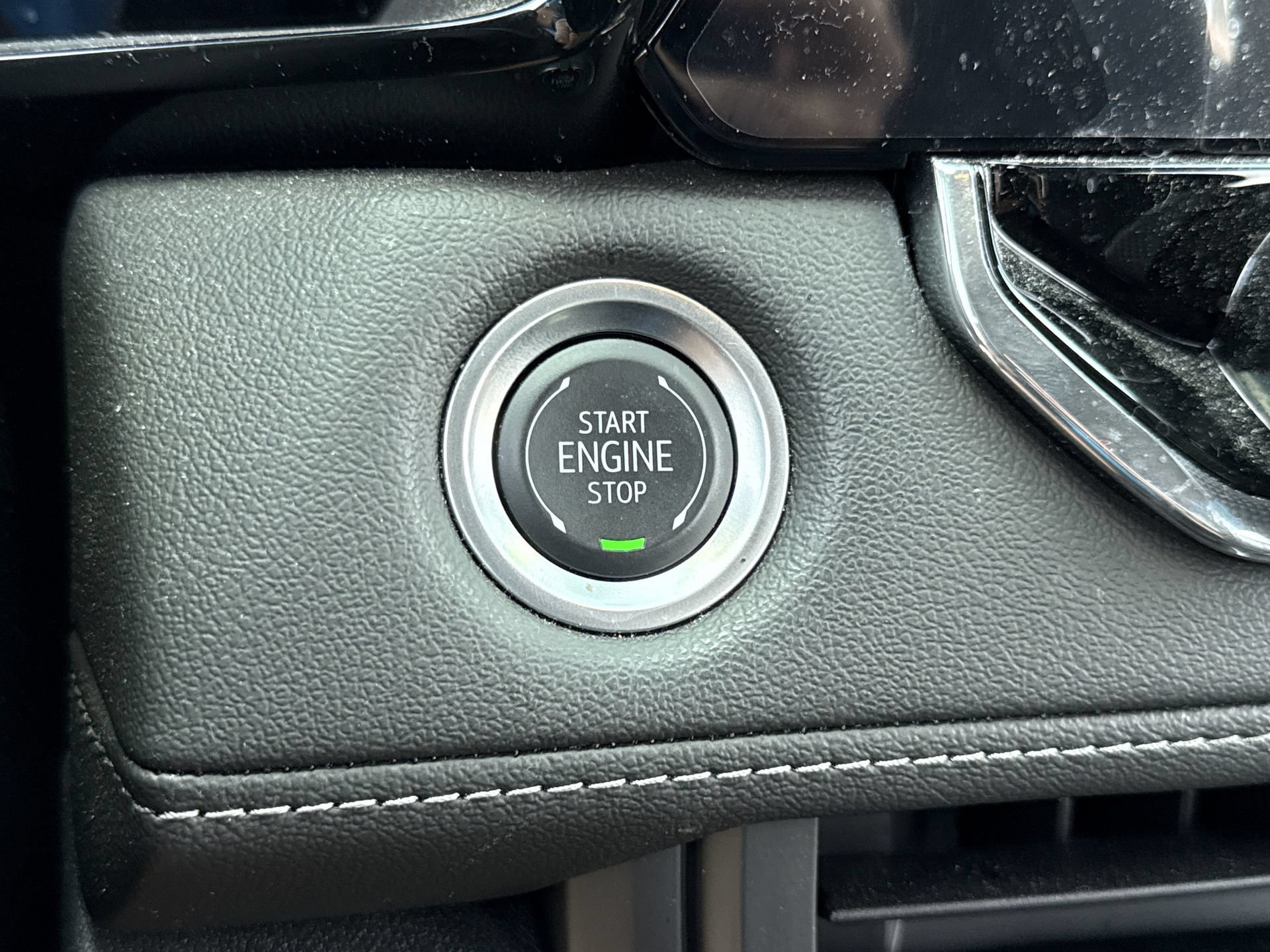 Used 2025 Chevrolet Colorado LT RWD image 6