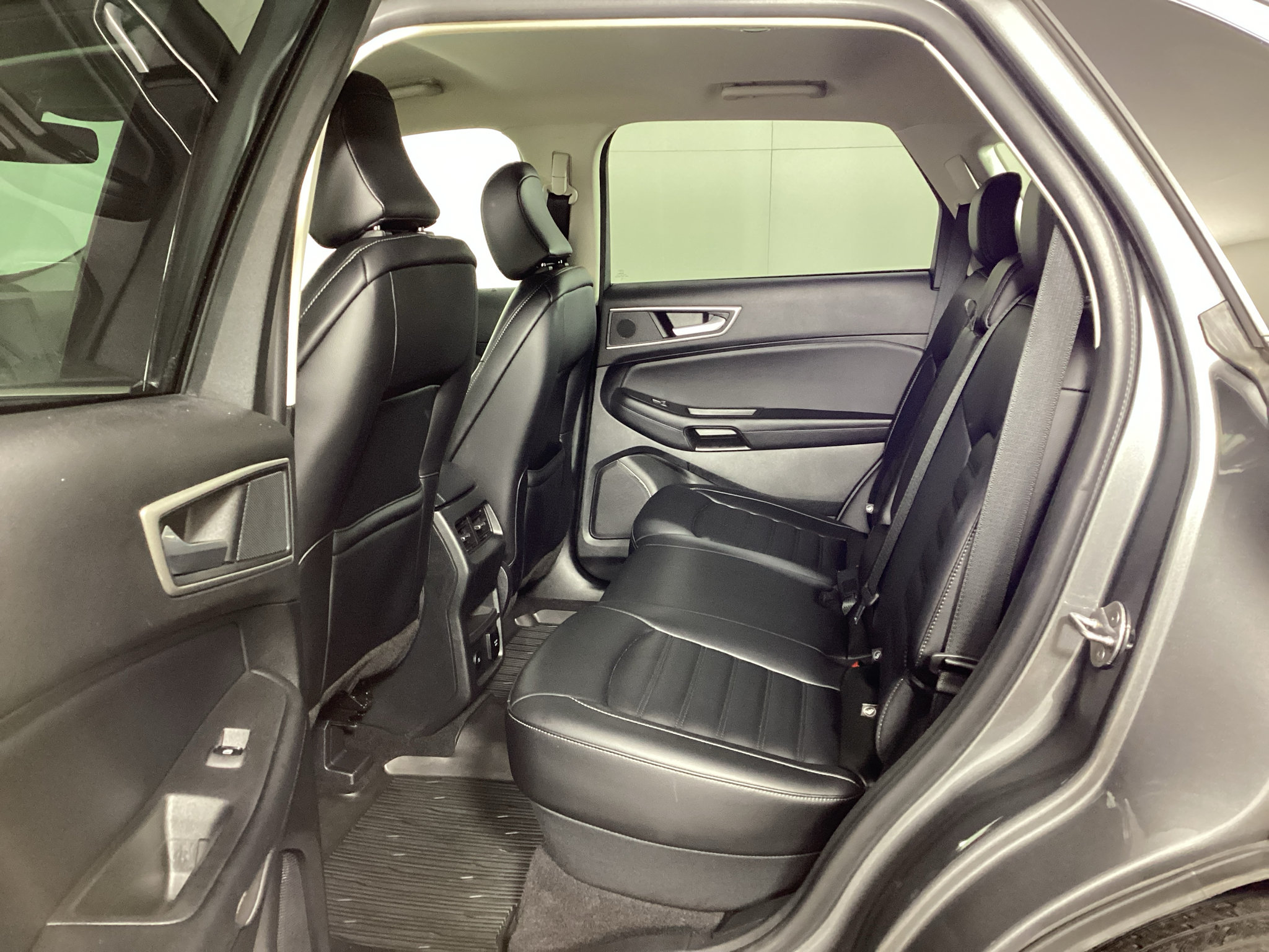 Certified 2024 Ford Edge SEL w/ Convenience Package AWD/4WD image 14