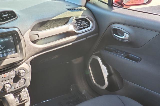 Used 2021 Jeep Renegade Latitude image 26