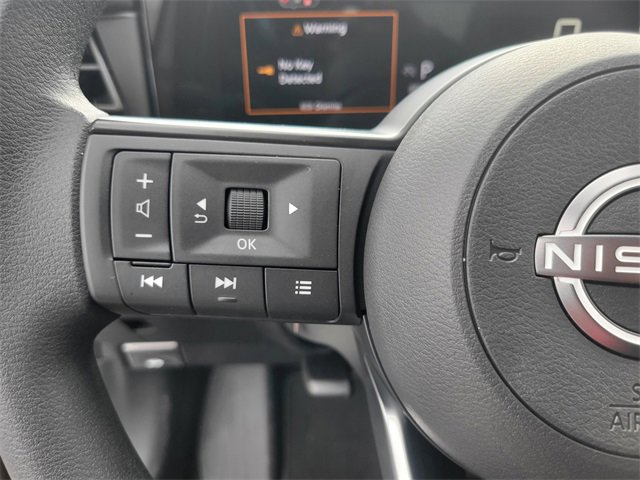 Used 2026 Nissan Kicks SV image 23