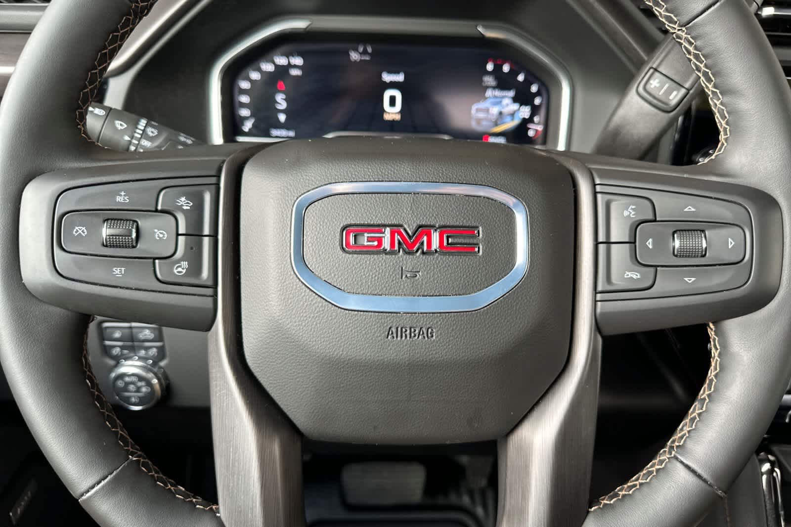 Used 2025 GMC Sierra 2500 AT4 AWD/4WD image 22