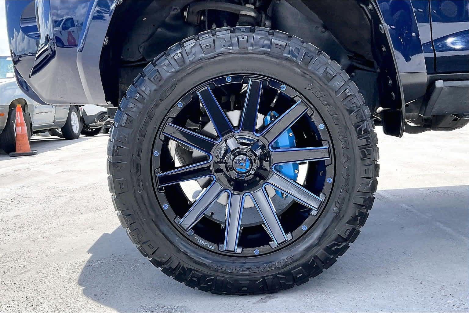 Used 2021 Toyota 4Runner SR5 AWD/4WD image 8
