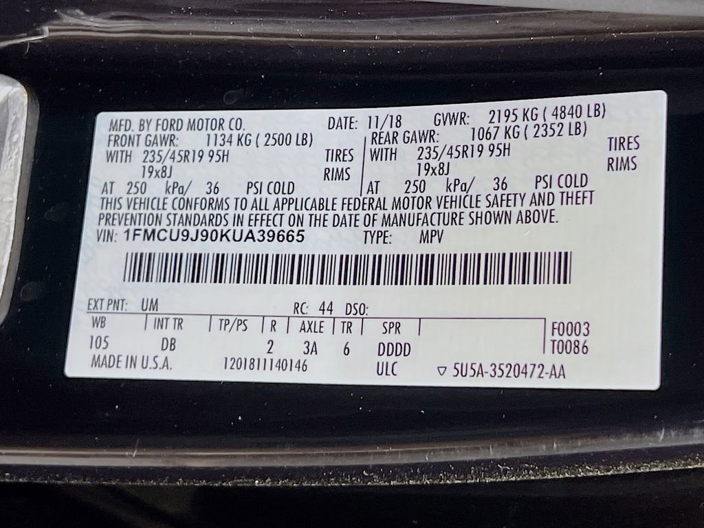 Certified 2019 Ford Escape Titanium AWD/4WD image 39