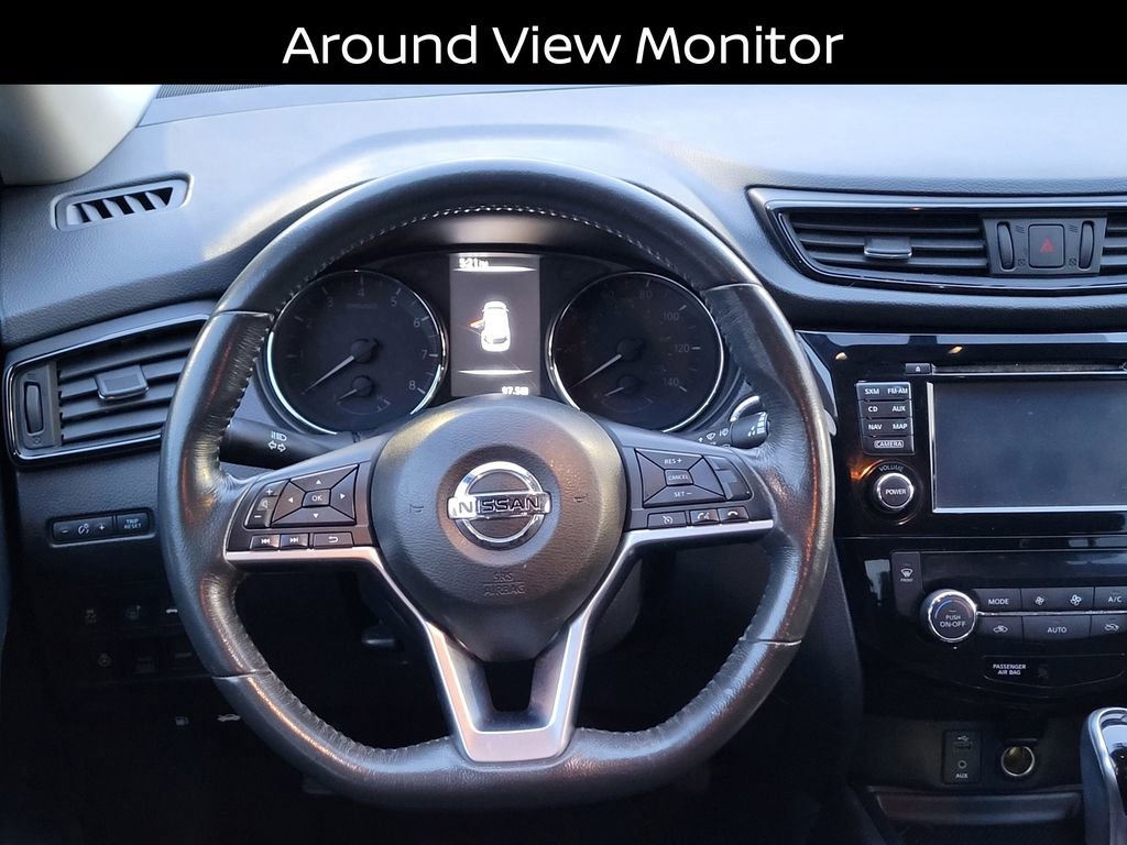 Used 2017 Nissan Rogue SV w/ SV Premium Package image 19