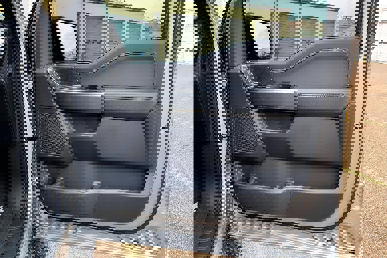 Certified 2022 Ford F150 XLT w/ Equipment Group 302A High image 23