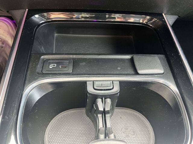 Used 2021 Mercedes-Benz GLB 250 image 29