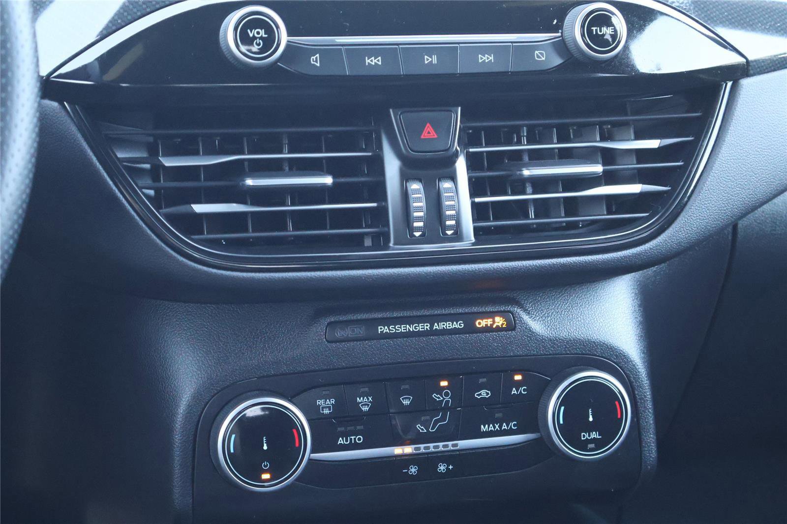 Certified 2024 Ford Escape ST-Line w/ Equipment Group 301A image 22