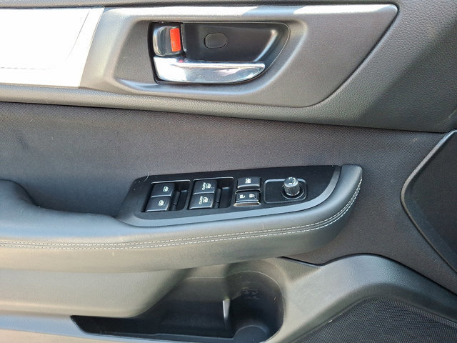 Used 2019 Subaru Outback 2.5i Premium w/ Popular Package #2 AWD/4WD image 11