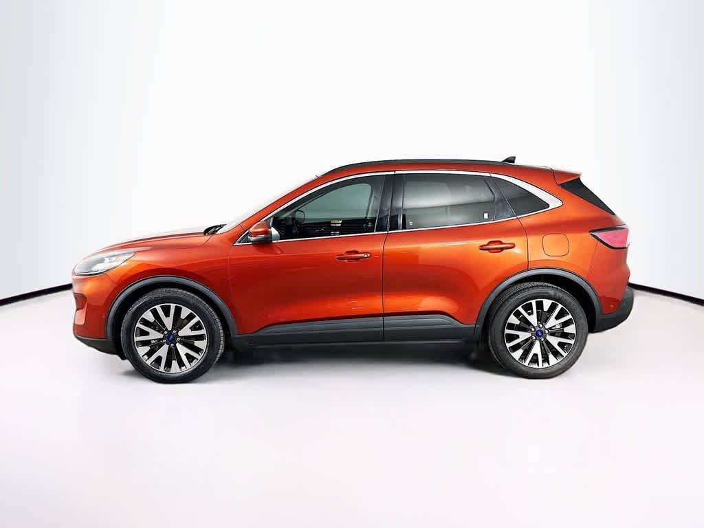 Certified 2020 Ford Escape Titanium AWD/4WD image 3