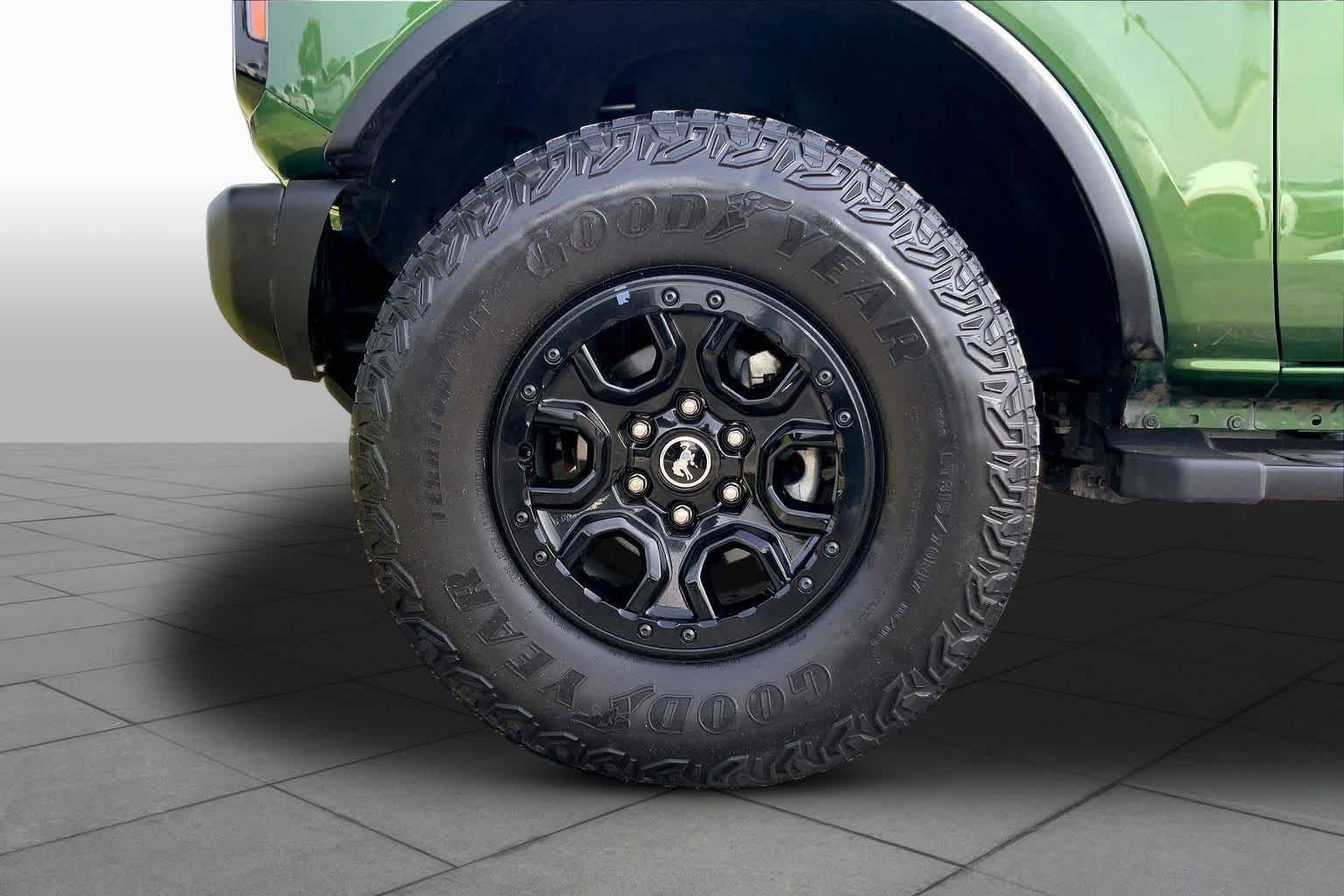 Certified 2023 Ford Bronco Wildtrak AWD/4WD image 11