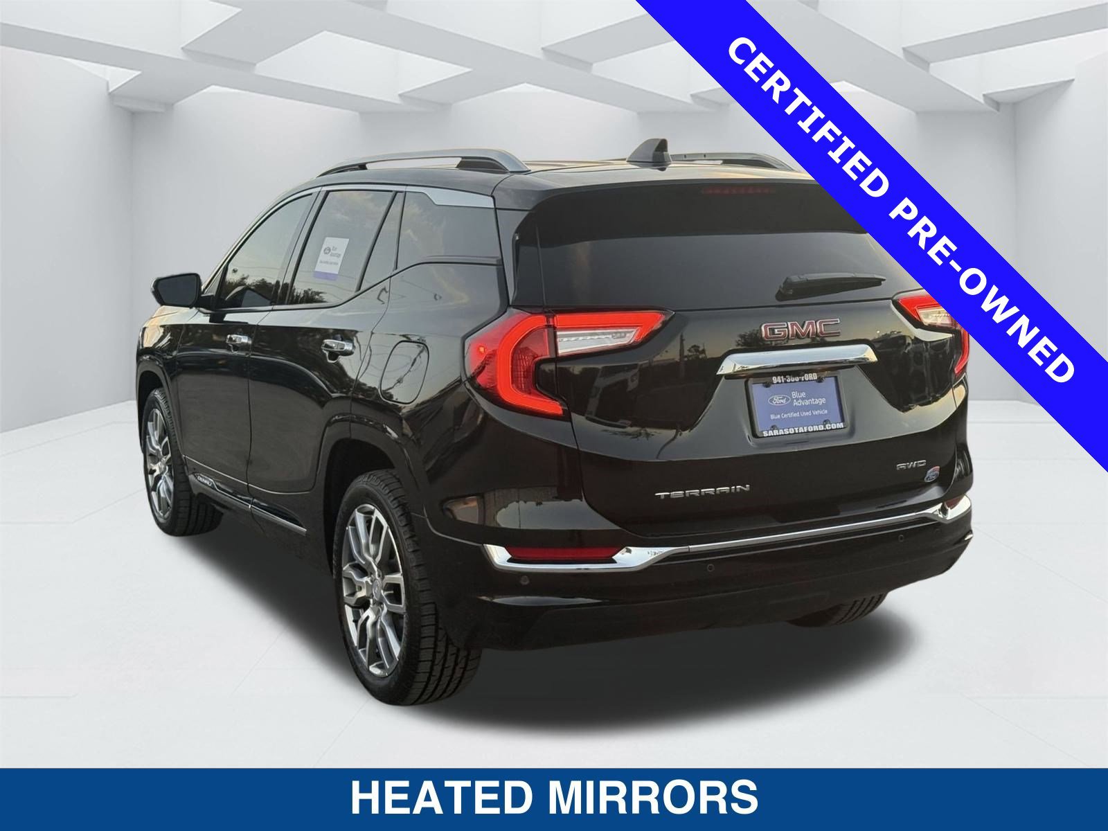 Used 2023 GMC Terrain Denali image 6