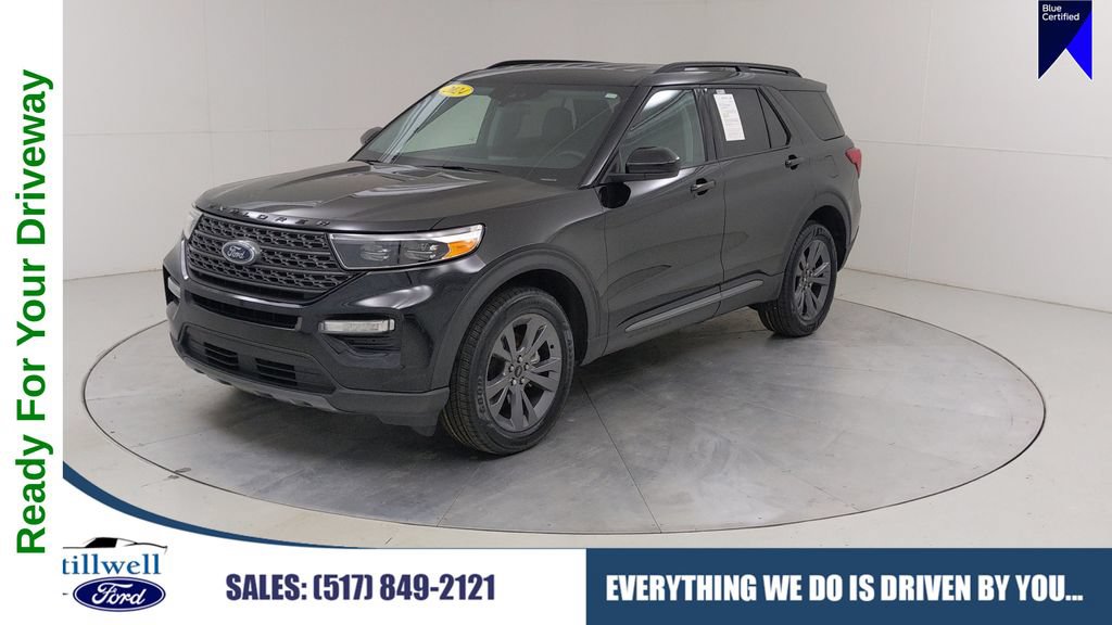 Certified 2024 Ford Explorer XLT w/ Equipment Group 202A AWD/4WD image 1