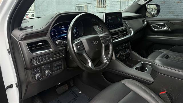Used 2024 Chevrolet Tahoe Z71 w/ Luxury Package AWD/4WD image 40