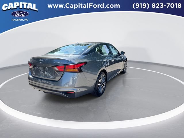 Used 2025 Nissan Altima 2.5 SV FWD image 8