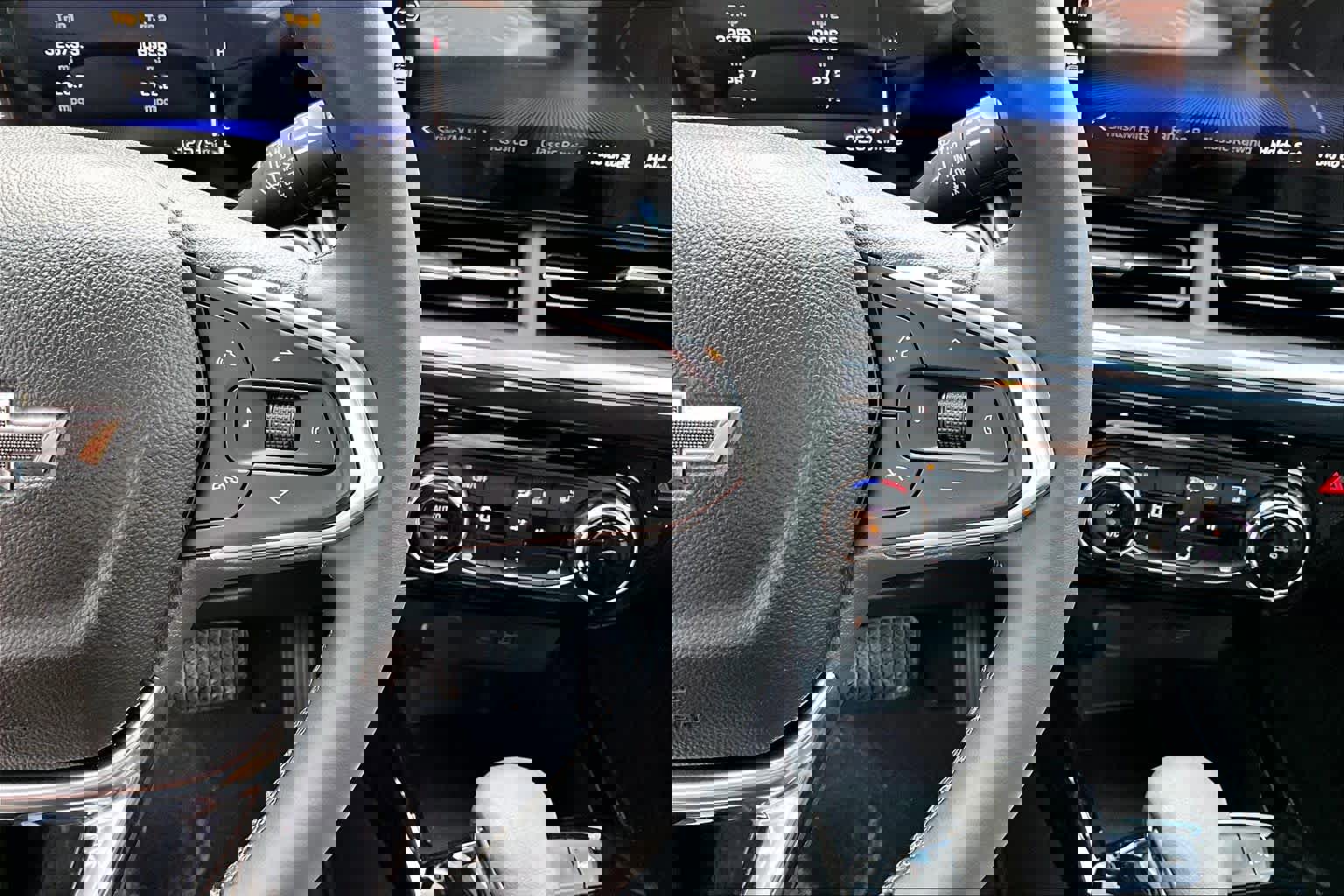 Used 2025 Chevrolet Trax ACTIV w/ Driver Confidence Package image 25