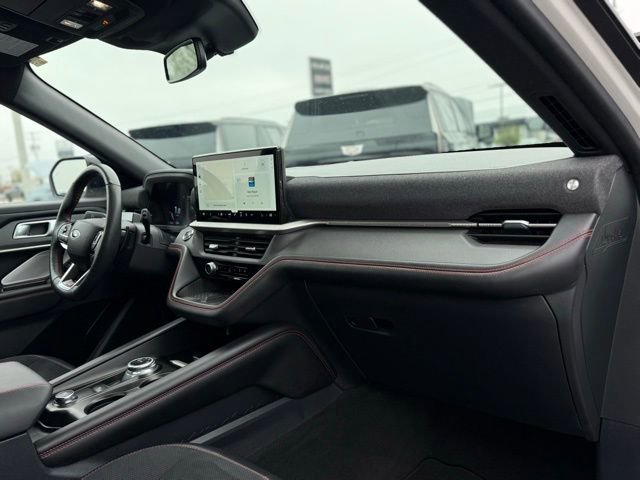 Certified 2025 Ford Explorer ST AWD/4WD image 22