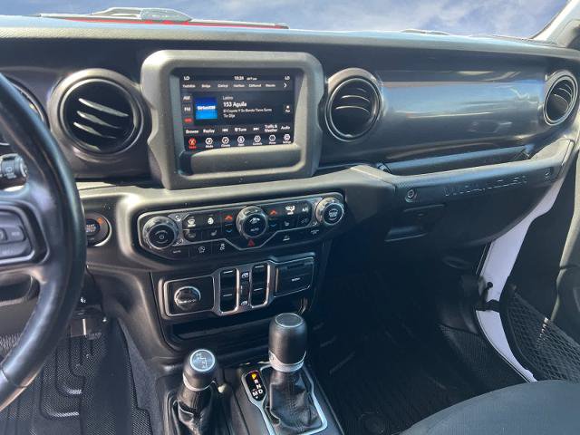 Used 2021 Jeep Wrangler Unlimited Sport AWD/4WD image 12