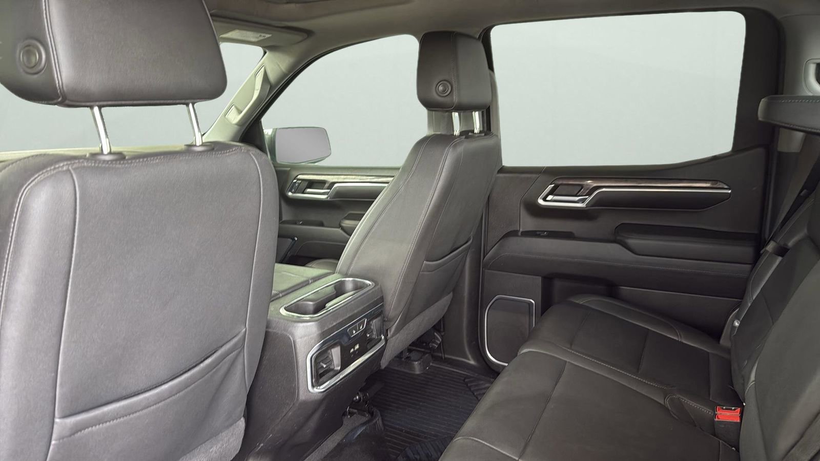 Used 2023 Chevrolet Silverado 1500 LTZ image 29