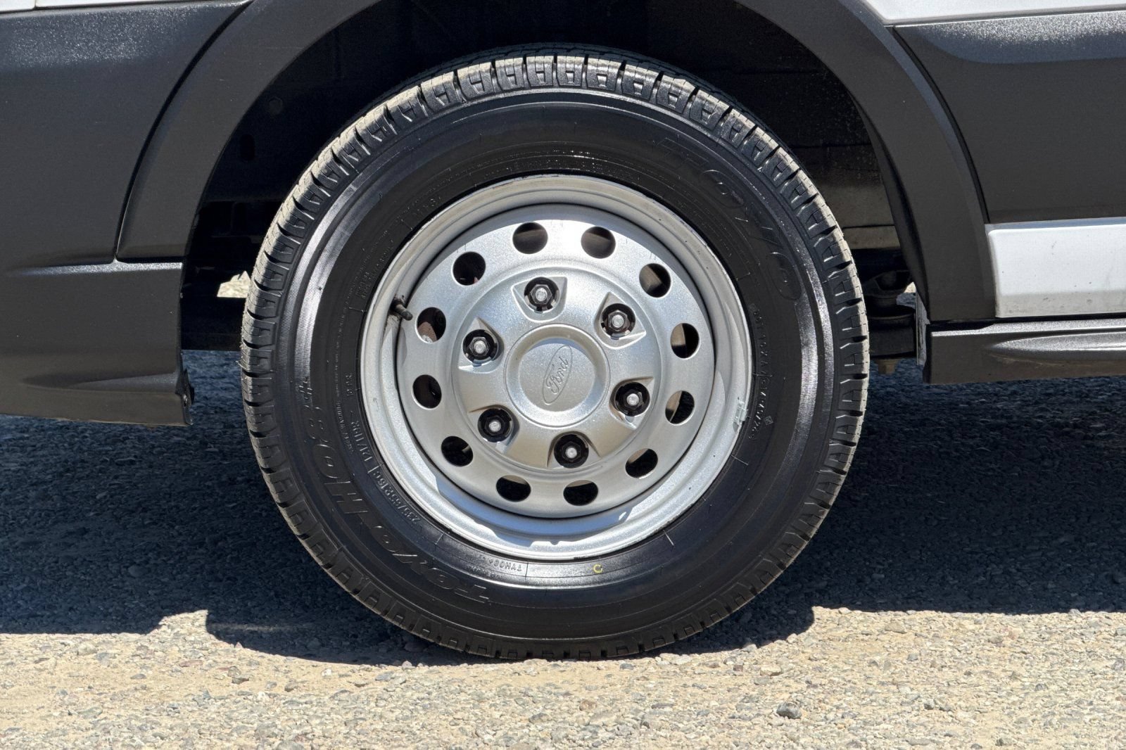 Certified 2023 Ford Transit 250 Medium Roof AWD image 25