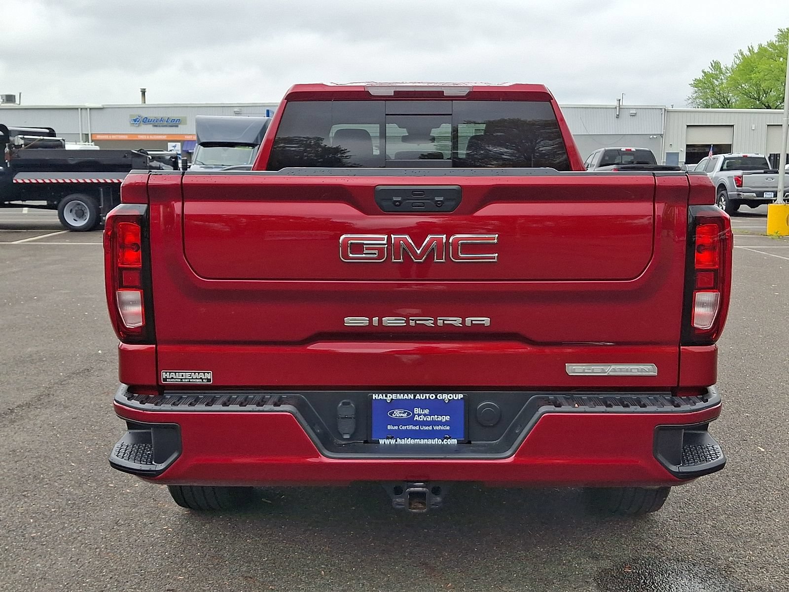Used 2024 GMC Sierra 1500 Elevation w/ Preferred Package AWD/4WD image 6