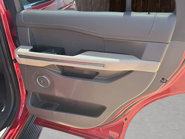 Certified 2020 Ford Expedition XLT w/ Cargo Package RWD image 12