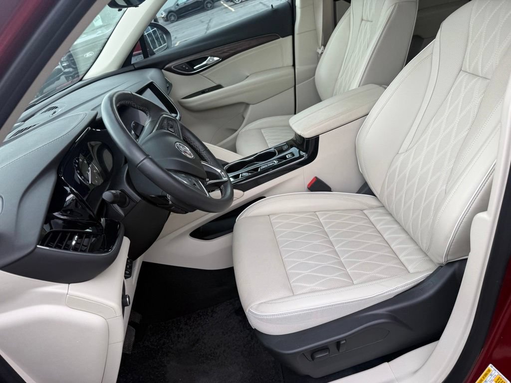 Used 2023 Buick Envision Avenir AWD/4WD image 23