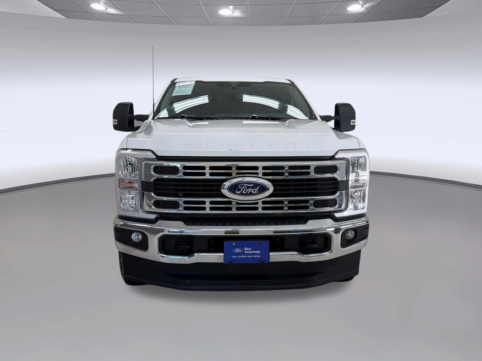 Certified 2025 Ford F250 XLT w/ FX4 Off-Road Package AWD/4WD image 6