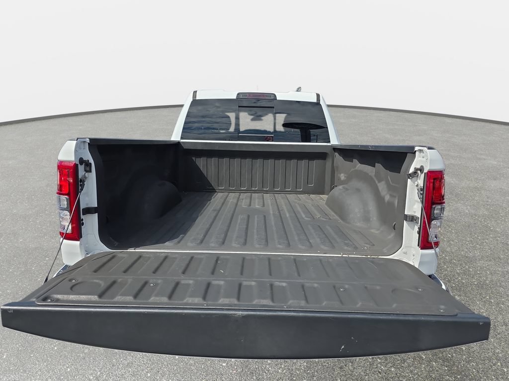 Used 2022 RAM 1500 Big Horn AWD/4WD image 10