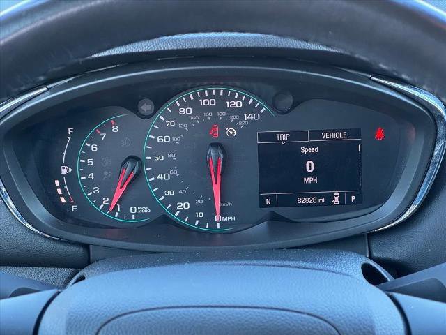 Used 2018 Chevrolet Trax LT w/ LT Convenience Package image 12