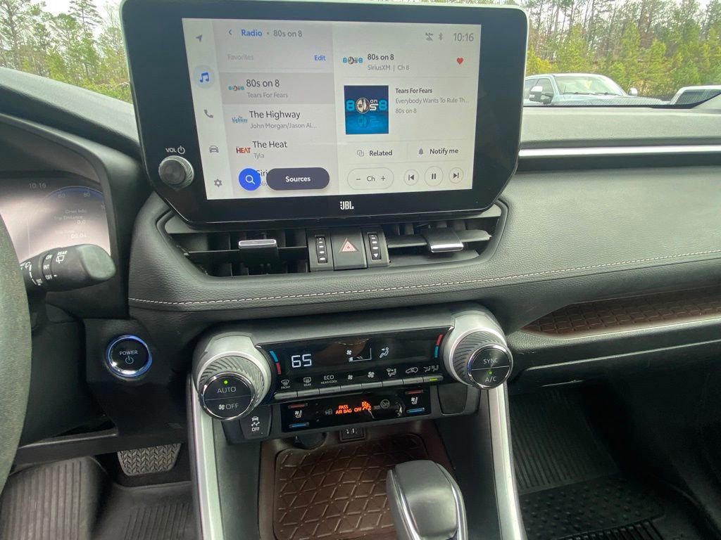 Used 2023 Toyota RAV4 Limited image 16