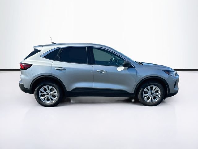 Certified 2023 Ford Escape Active AWD/4WD image 11