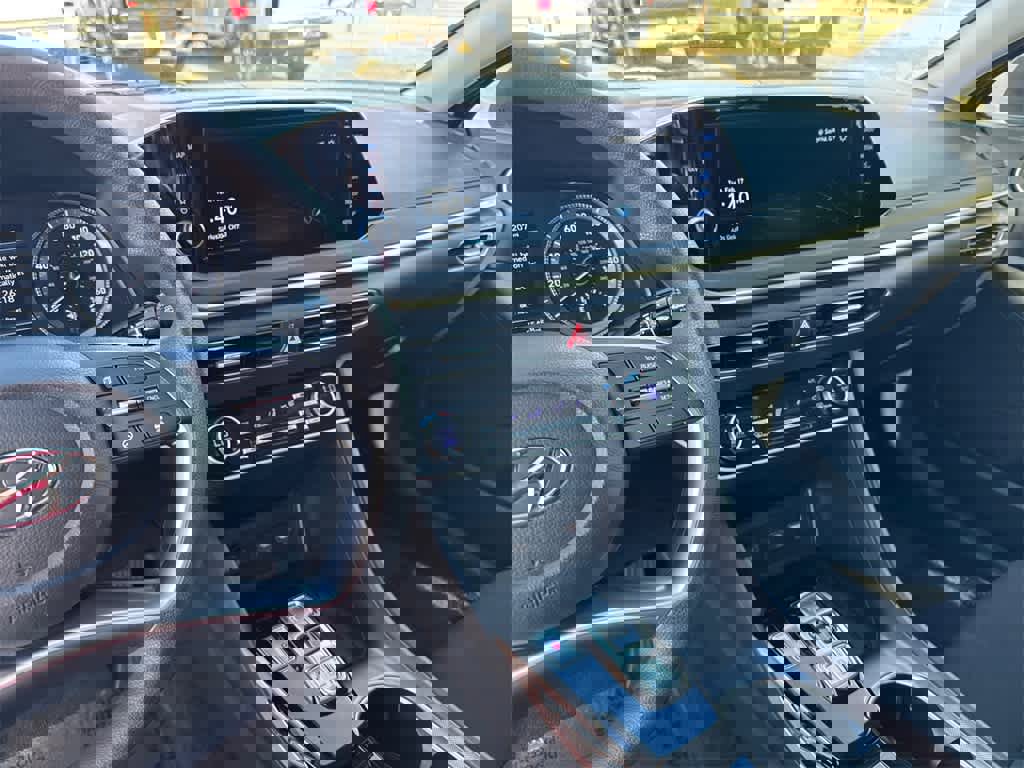 Used 2023 Hyundai Sonata SEL image 26