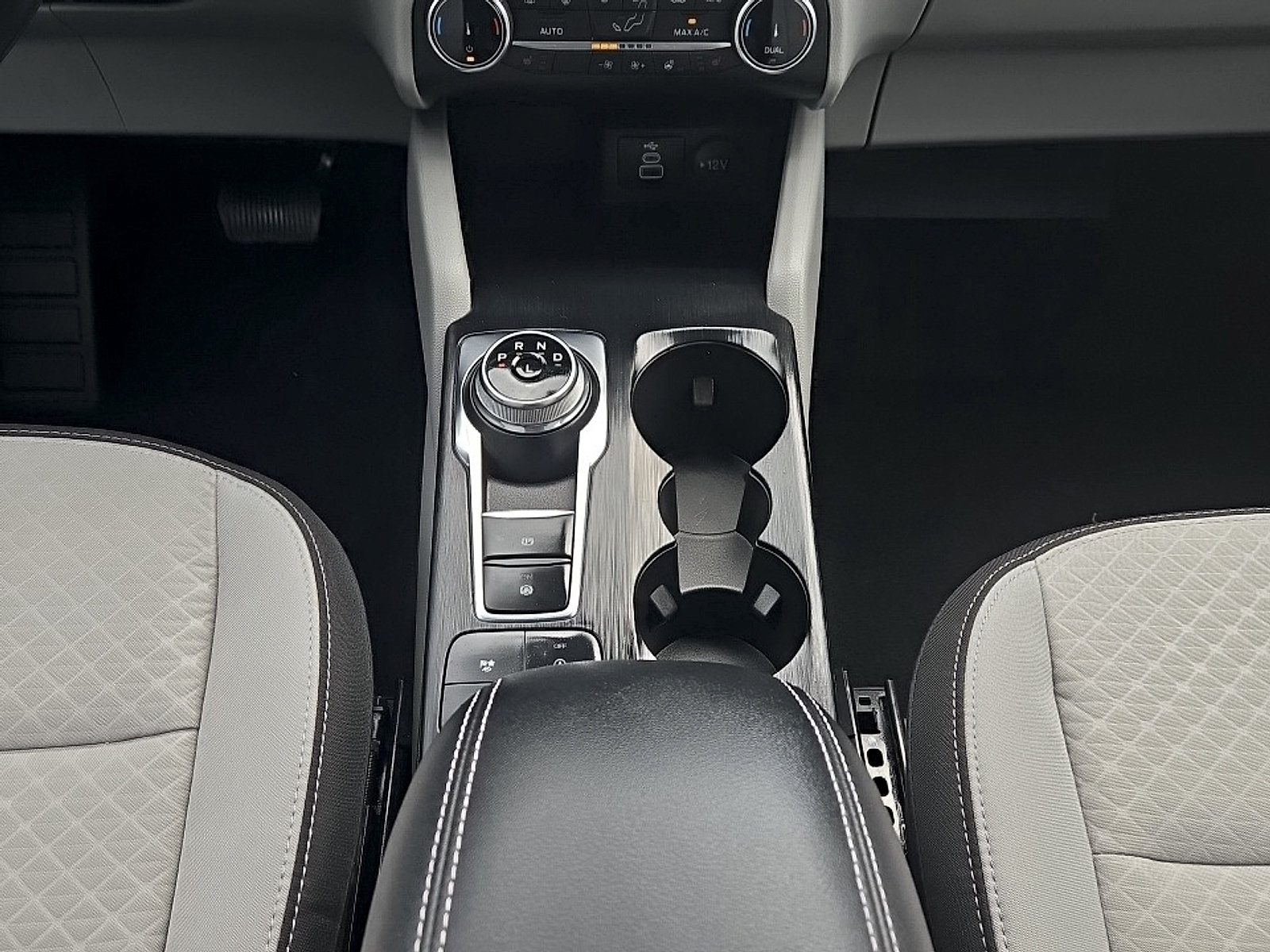 Certified 2024 Ford Escape Active AWD/4WD image 20