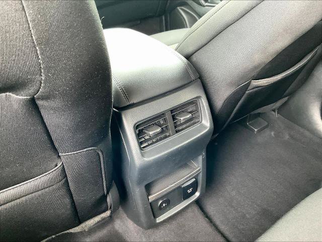 Certified 2023 Ford Edge SEL w/ Convenience Package AWD/4WD image 12