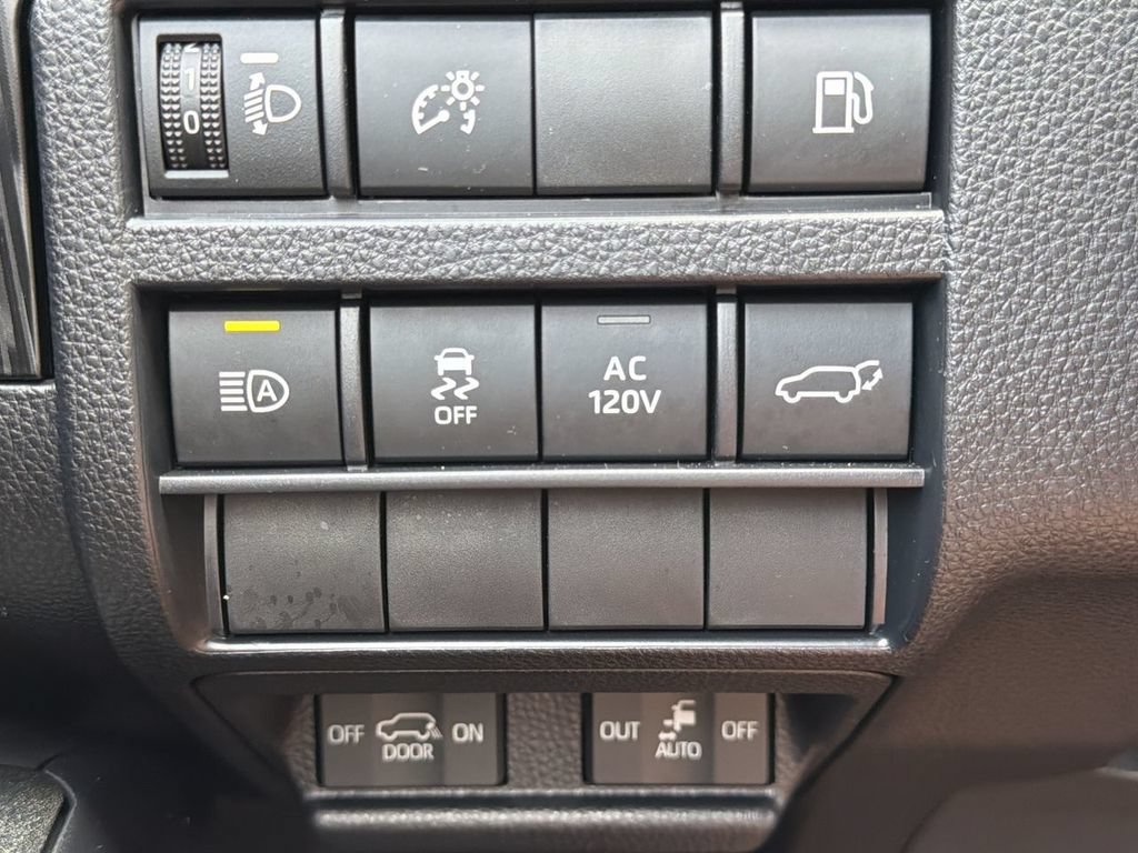 Used 2026 Toyota 4Runner Platinum AWD/4WD image 19