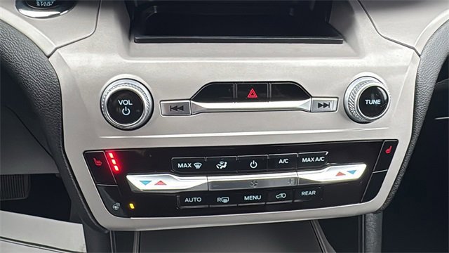 Certified 2023 Ford Explorer XLT w/ Equipment Group 202A image 27