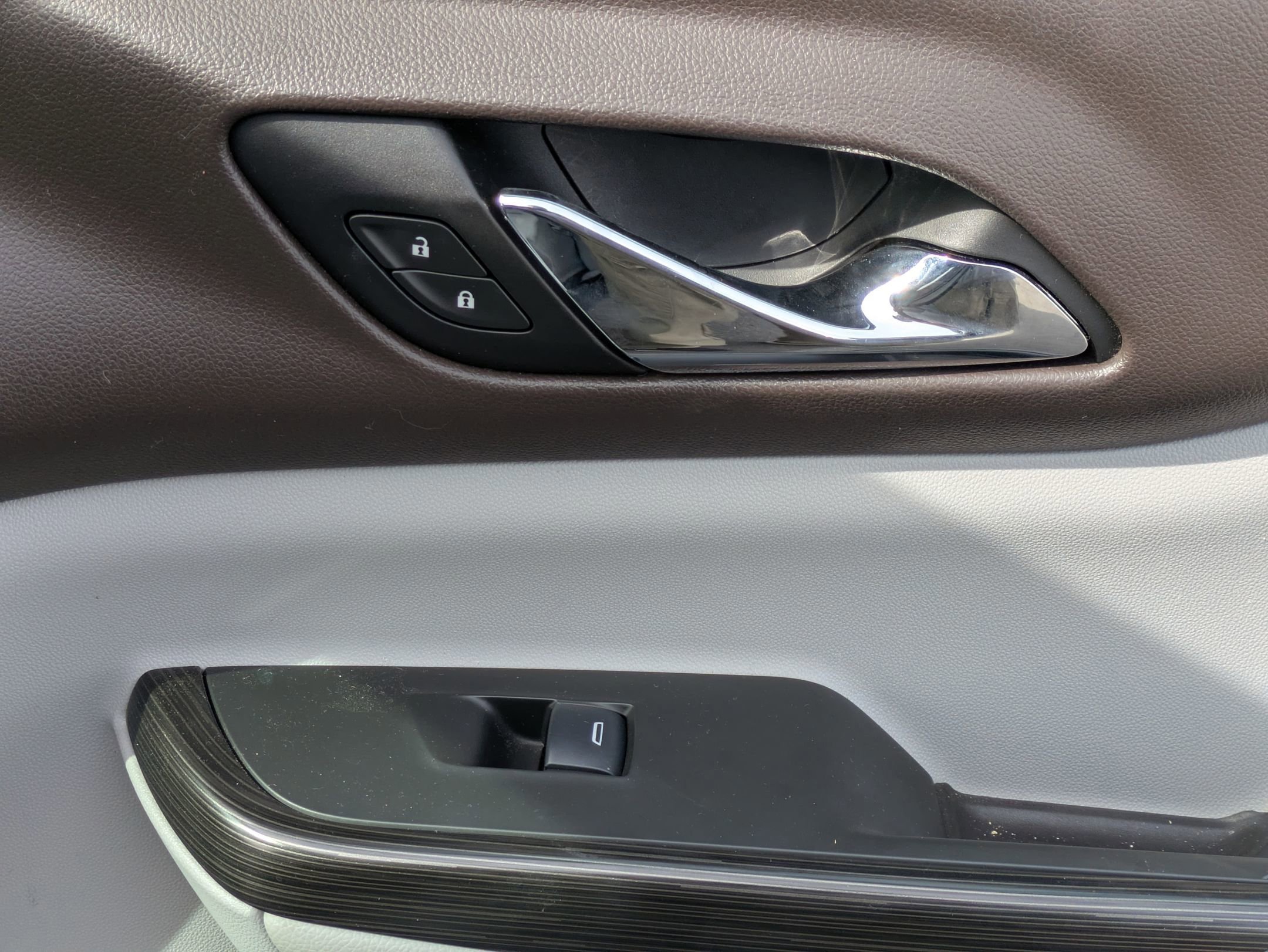 Used 2017 GMC Acadia SLT image 41