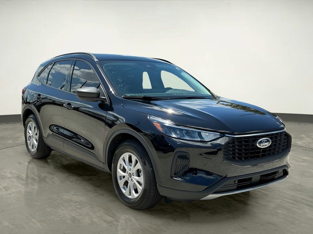 Certified 2025 Ford Escape Active w/ Tech Pack #1 FWD image 11