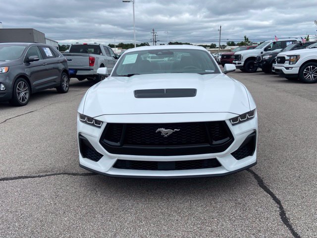 Certified 2024 Ford Mustang GT Premium RWD image 2